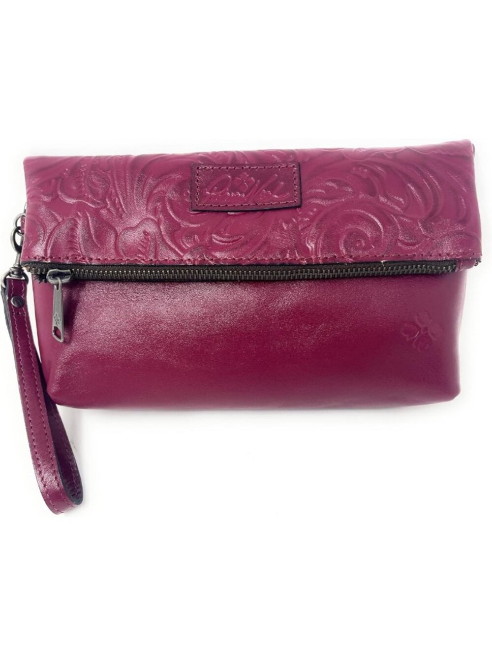 Chic Fold-Over Wristlet Clutch with Multiple Card Slots & Stylish Design